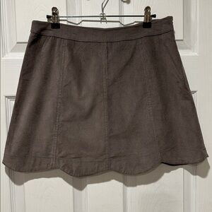 Charlie O. By Kinnucans Gray Corduroy Mini Skirt with Scalloped Hem, lined, Med